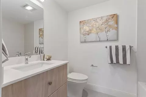 765 E Third #406, Boston, MA 02127 photo 6