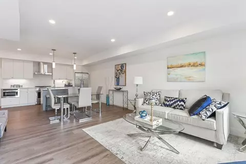 765 E Third #406, Boston, MA 02127