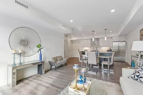 765 E Third #406, Boston, MA 02127 photo 2