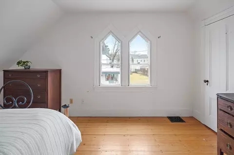 11 Vine St, Beverly, MA 01915 photo 23