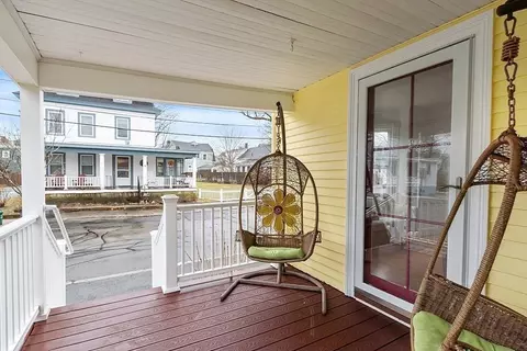 11 Vine St, Beverly, MA 01915 photo 31