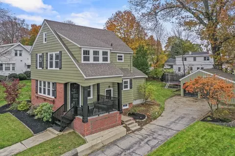 25 Eastland Ter, Haverhill, MA 01830