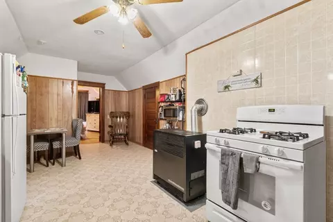 18 Rena St, Worcester, MA 01604 photo 29