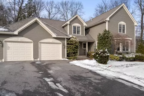 10 Algonquian Dr, Natick, MA 01760