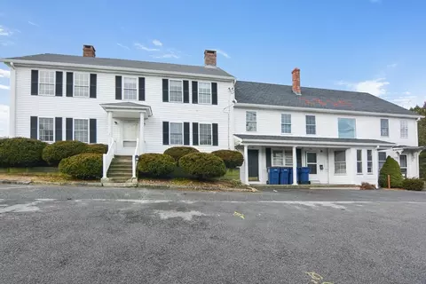 192 Main St, Medway, MA 02053