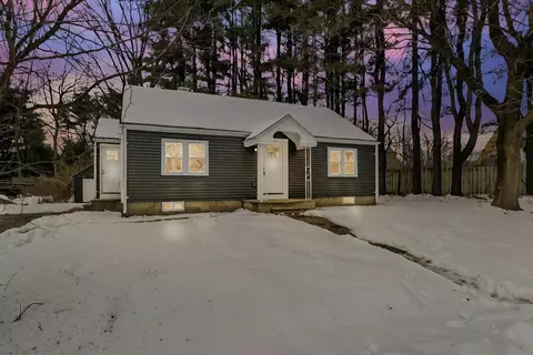 10 Southern Ave, Greenfield, MA 01301