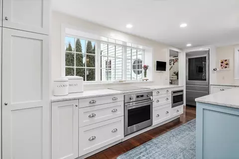 11 Marshall Rd, Hingham, MA 02043 photo 6