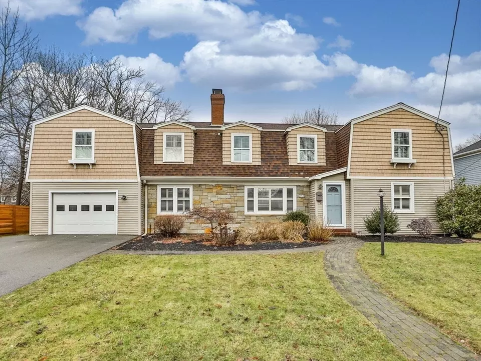 150 Pleasant St, Milton, MA 02186 26 Photos Movoto