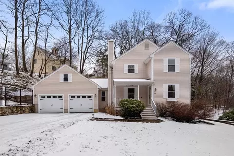 15 Hillside St, Framingham, MA 01701