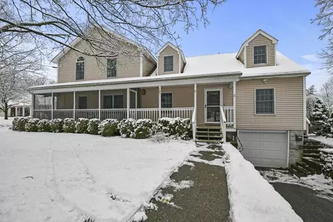 2 Sterling Pl, West Boylston, MA 01583