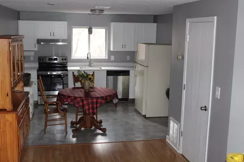 5455 N Main St #5C, Fall River, MA 02720 photo 4