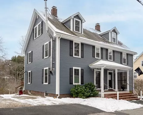 342 Bedford St #342, Concord, MA 01742