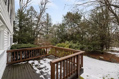 129 Cedar St, Lexington, MA 02421 photo 25