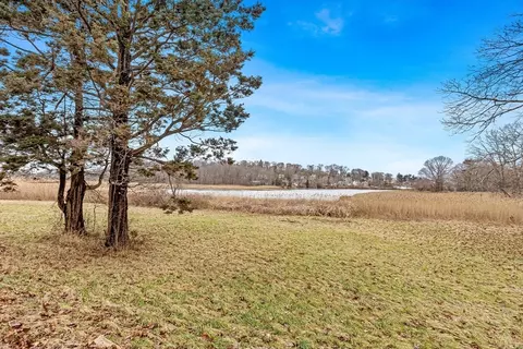 108 Lincoln St, Hingham, MA 02043 photo 36