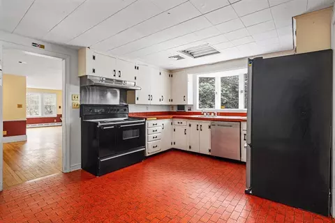 108 Lincoln St, Hingham, MA 02043 photo 10