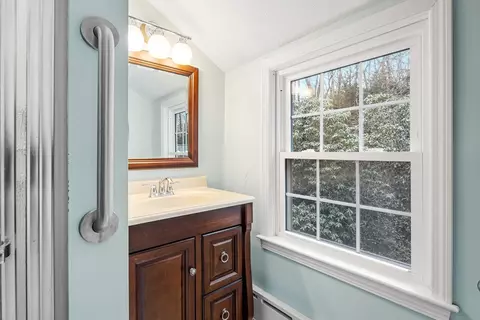 108 Lincoln St, Hingham, MA 02043 photo 30