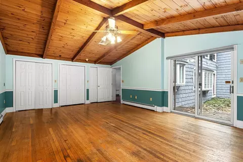108 Lincoln St, Hingham, MA 02043 photo 5