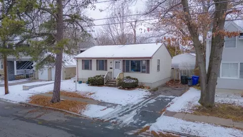 11 Champlain Ave, Springfield, MA 01151 photo 18