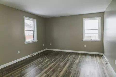 11 Champlain Ave, Springfield, MA 01151 photo 11