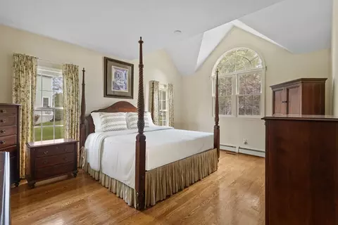 80 Sunflower Dr, Raynham, MA 02767 photo 17