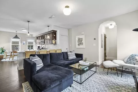 10 Lowell St #1, Somerville, MA 02143