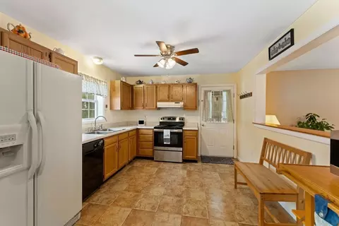 92 Eagle Dr #92, Douglas, MA 01516 photo 10