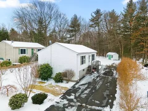 92 Eagle Dr #92, Douglas, MA 01516