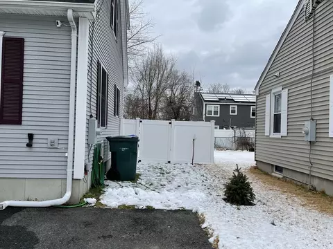 36 W Bay Path Ter, Springfield, MA 01109 photo 38