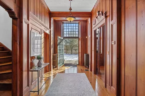Entry Way - 285 Goddard Ave, Brookline, MA 02445 photo 1 of 6