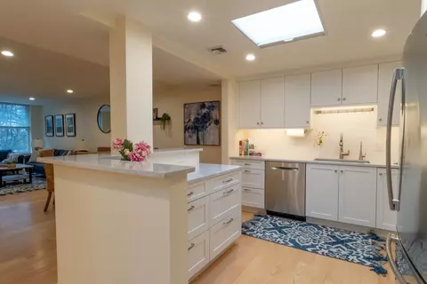 760 Highland Ave #23, Needham, MA 02492