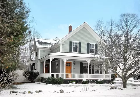 1845 Main St, Concord, MA 01742