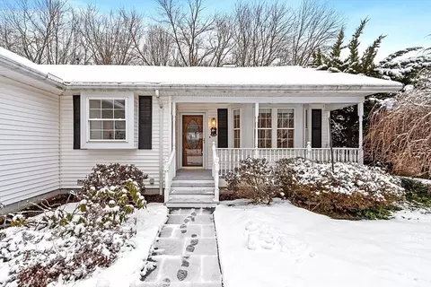 117 Acton St, Maynard, MA 01754 photo 2