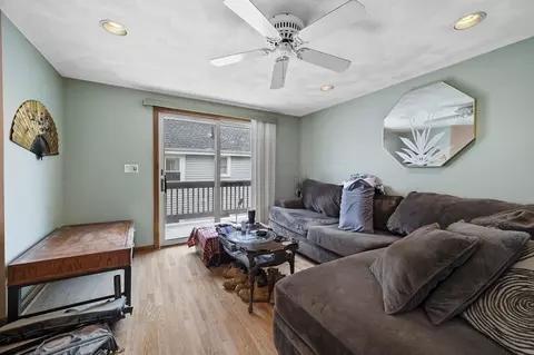 18 Chestnut, Everett, MA 02149 photo 12