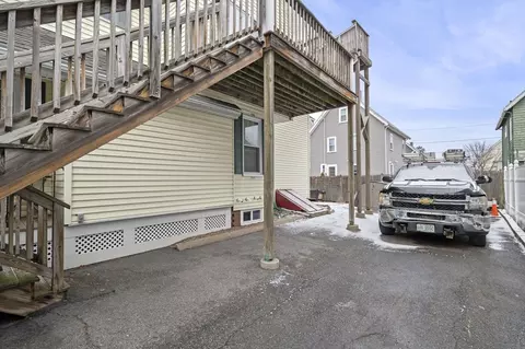 18 Chestnut, Everett, MA 02149 photo 29