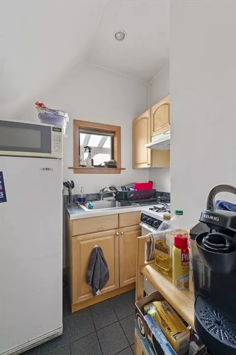 18 Chestnut, Everett, MA 02149 photo 22