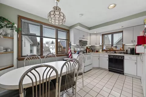 18 Chestnut, Everett, MA 02149 photo 10