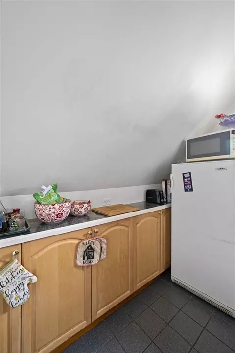 18 Chestnut, Everett, MA 02149 photo 23