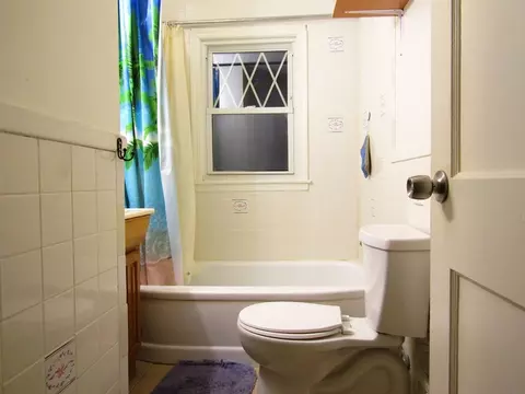 8 Kay St, Worcester, MA 01602 photo 6