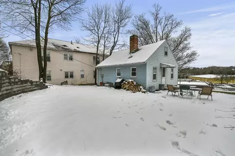 19 Ives St, Worcester, MA 01603 photo 18
