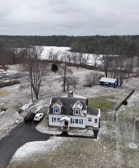 78 Mansfield Ave, Norton, MA 02766