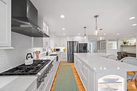 57 Cedar Rd, Marshfield, MA 02050 photo 5