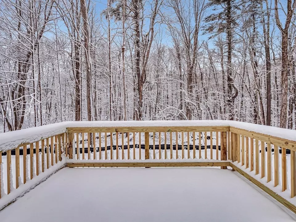 560 Queen Lake Rd, Phillipston, MA 01331 29 Photos Movoto