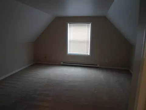 2 Amesbury St, Worcester, MA 01605 photo 17