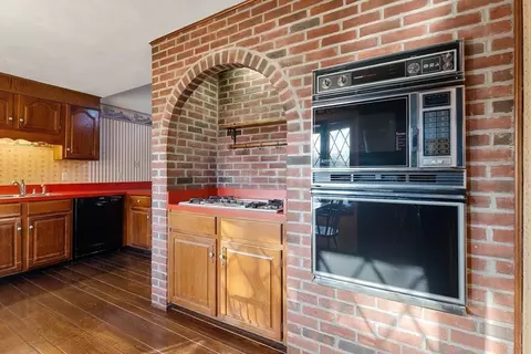 49 Gavin Cir, Reading, MA 01867 photo 11