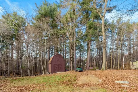49 Gavin Cir, Reading, MA 01867 photo 6