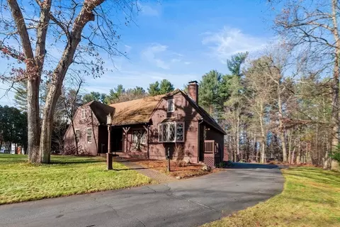 49 Gavin Cir, Reading, MA 01867 photo 4