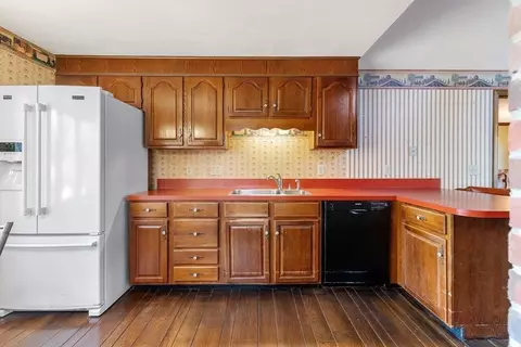 49 Gavin Cir, Reading, MA 01867 photo 12