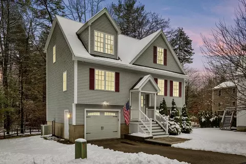 18 Jaques Ln, Wilmington, MA 01887