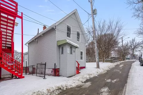 Exterior - 3 Ely St, Worcester, MA 01610 photo 3 of 3