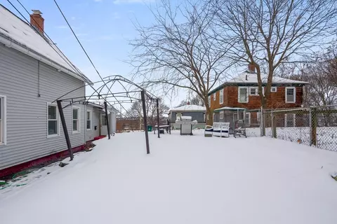 View/Area - 3 Ely St, Worcester, MA 01610 photo 2 of 3